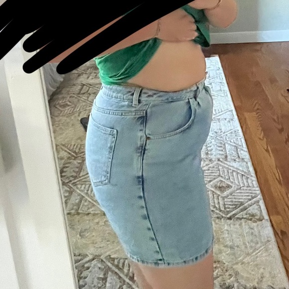 Jean shorts - Picture 6 of 6